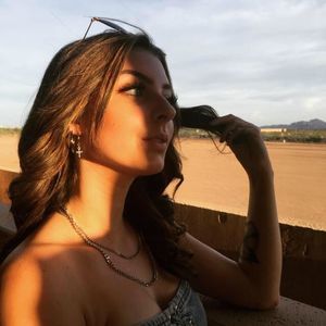 Meet your Posher, Alyssa